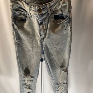 American Eagle High Rise Distressed Jegging Jeans Women’s Light Wash12